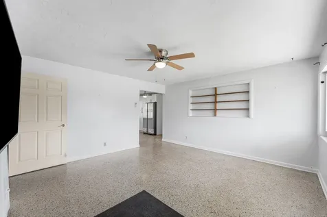 707 S Broadway Lantana FL 33462