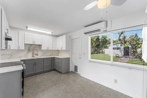 707 S Broadway Lantana FL 33462
