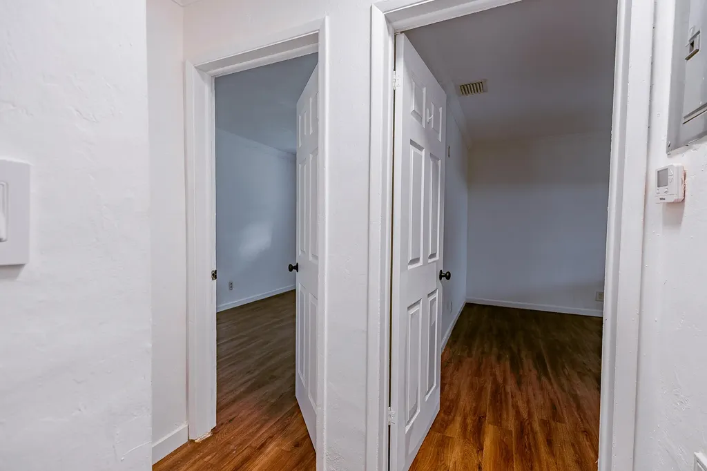520 NE 58th Street Oakland Park FL 33334