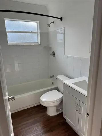 520 NE 58th Street Oakland Park FL 33334