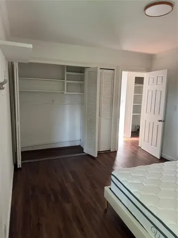 520 NE 58th Street Oakland Park FL 33334