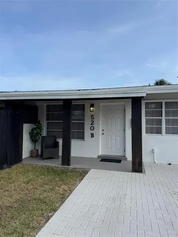 520 NE 58th Street Oakland Park FL 33334