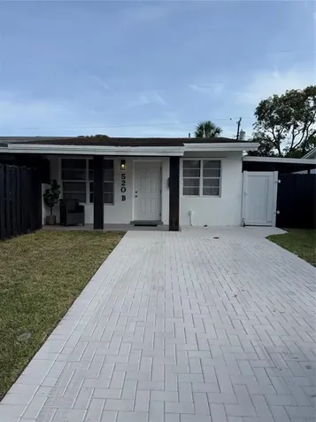 520 NE 58th Street Oakland Park FL 33334