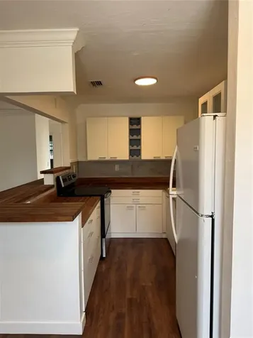 520 NE 58th Street Oakland Park FL 33334