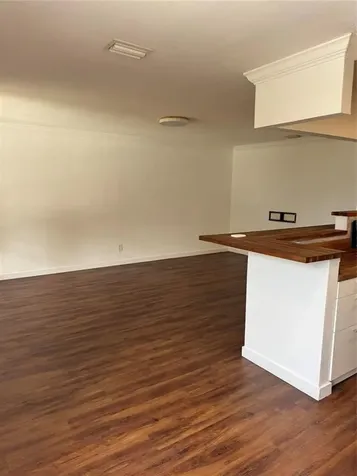 520 NE 58th Street Oakland Park FL 33334