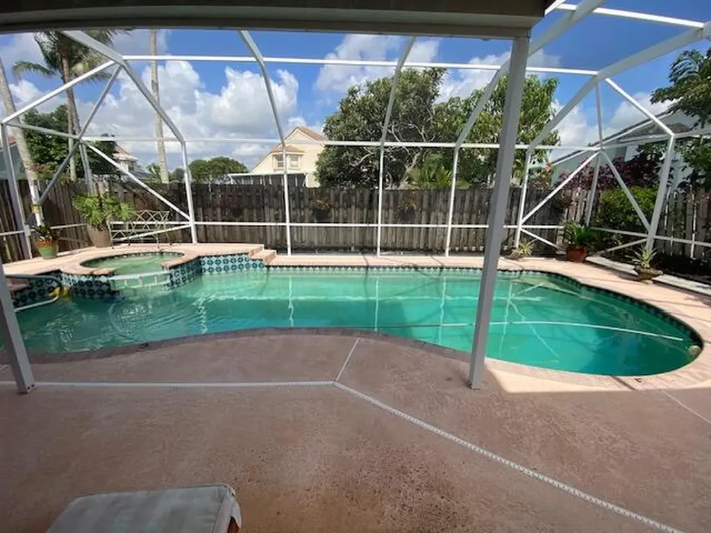 7705 Thornlee Drive Lake Worth FL 33467