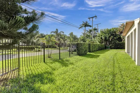 30 NE 139th Street Miami FL 33161