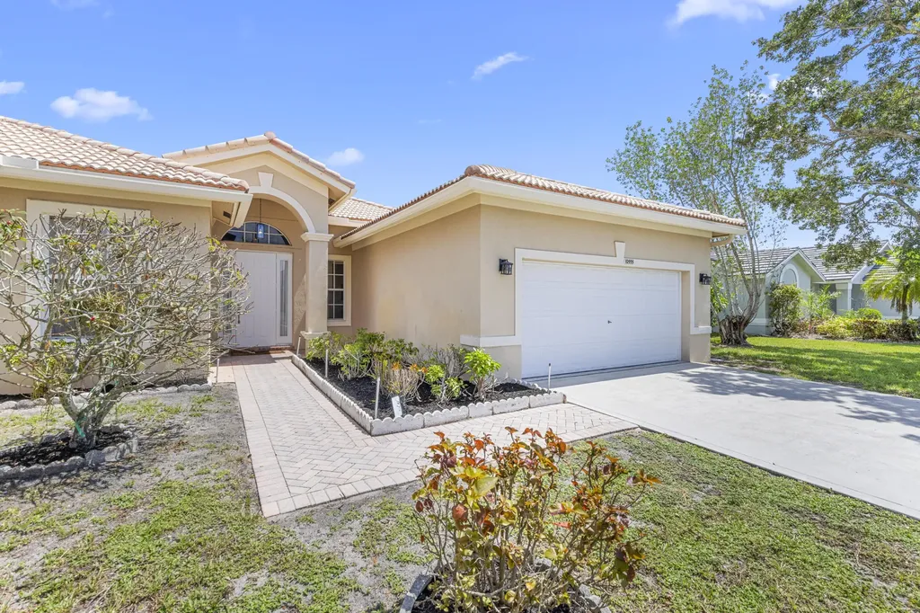 10555 Paso Fino Drive Wellington FL 33449