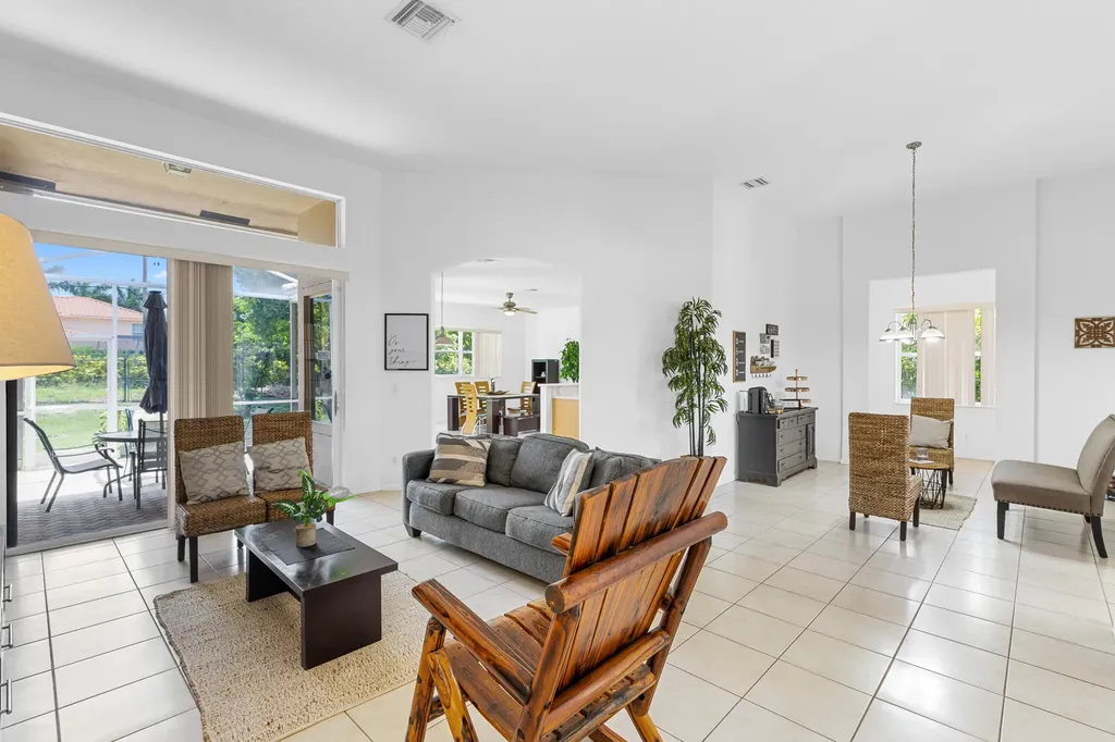 10555 Paso Fino Drive Wellington FL 33449
