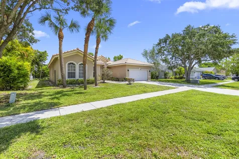 10555 Paso Fino Drive Wellington FL 33449