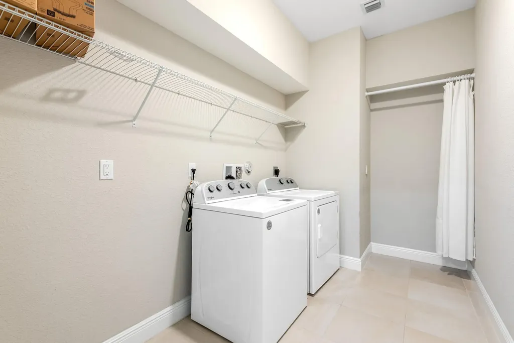1367 NW Leonardo Circle Port St Lucie FL 34986