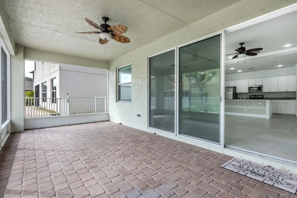 1367 NW Leonardo Circle Port St Lucie FL 34986