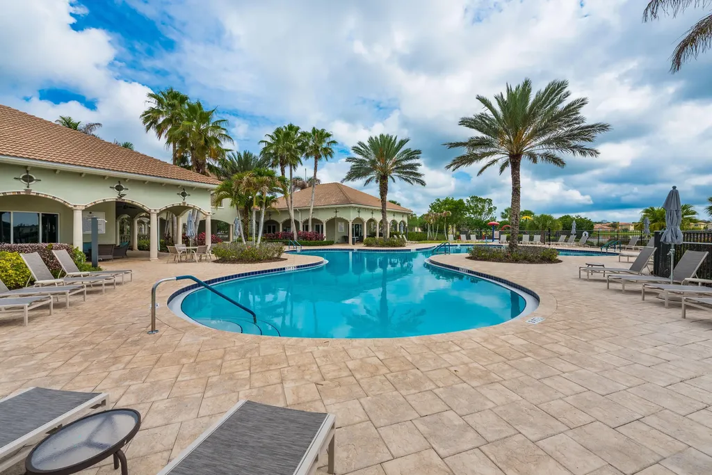 1367 NW Leonardo Circle Port St Lucie FL 34986