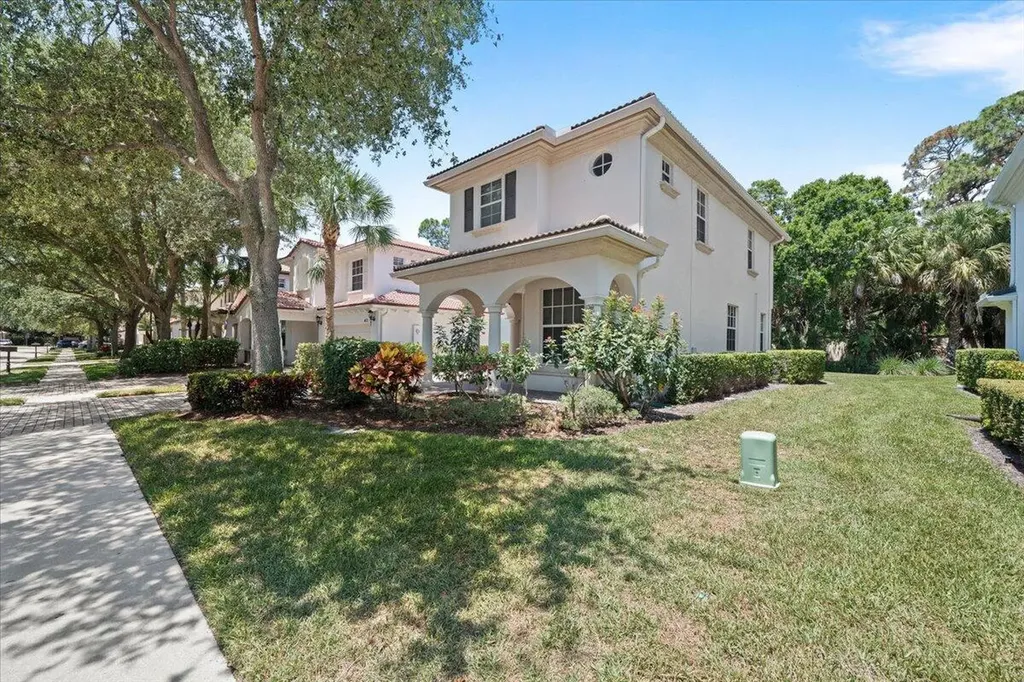 455 Pumpkin Drive Palm Beach Gardens FL 33410
