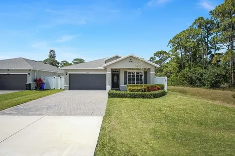 3909 SE Lee Street Stuart FL 34997