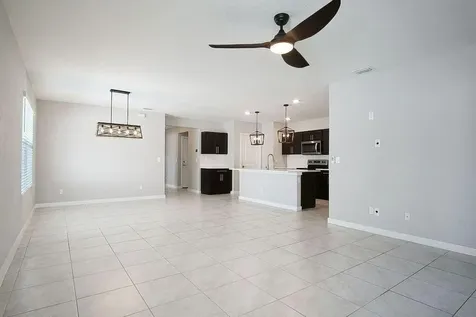 3909 SE Lee Street Stuart FL 34997