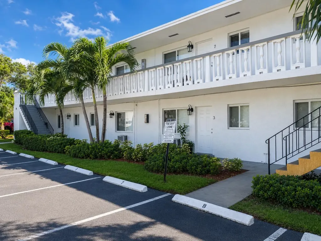 701 SW 14th Avenue Fort Lauderdale FL 33312