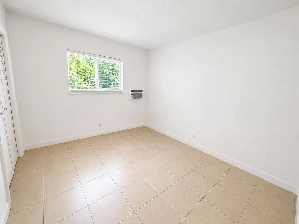 701 SW 14th Avenue Fort Lauderdale FL 33312