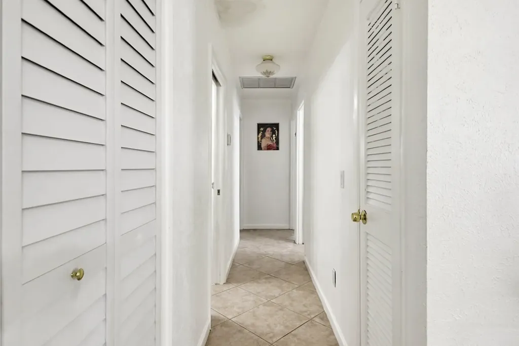 220 Davis Road Palm Springs FL 33461