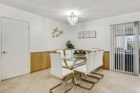 220 Davis Road Palm Springs FL 33461