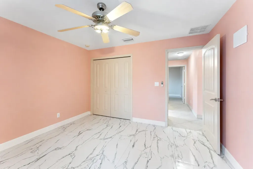 534 SW Halifax Avenue Port St Lucie FL 34953
