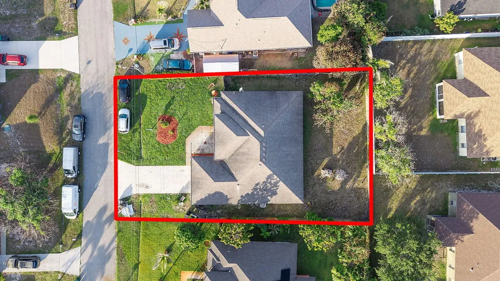 534 SW Halifax Avenue Port St Lucie FL 34953