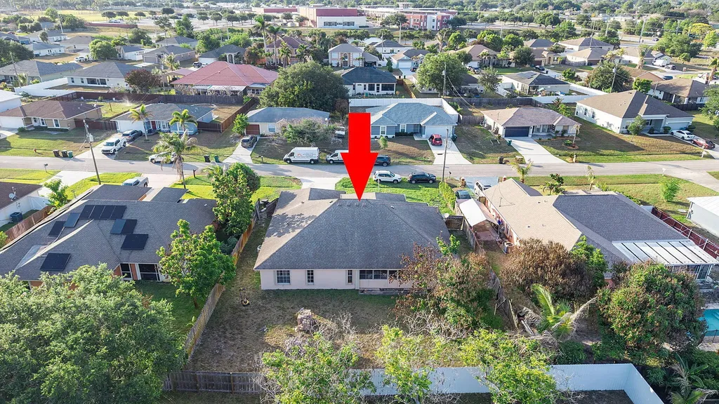 534 SW Halifax Avenue Port St Lucie FL 34953