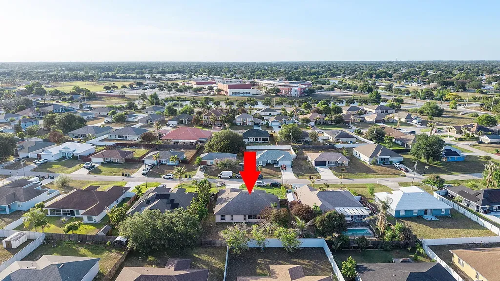 534 SW Halifax Avenue Port St Lucie FL 34953
