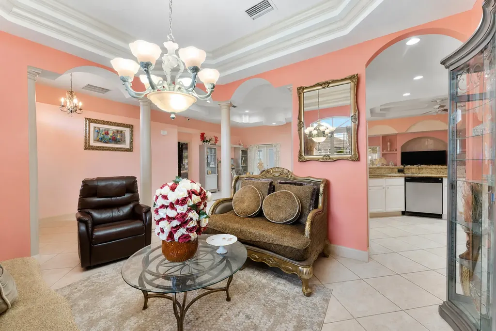 534 SW Halifax Avenue Port St Lucie FL 34953