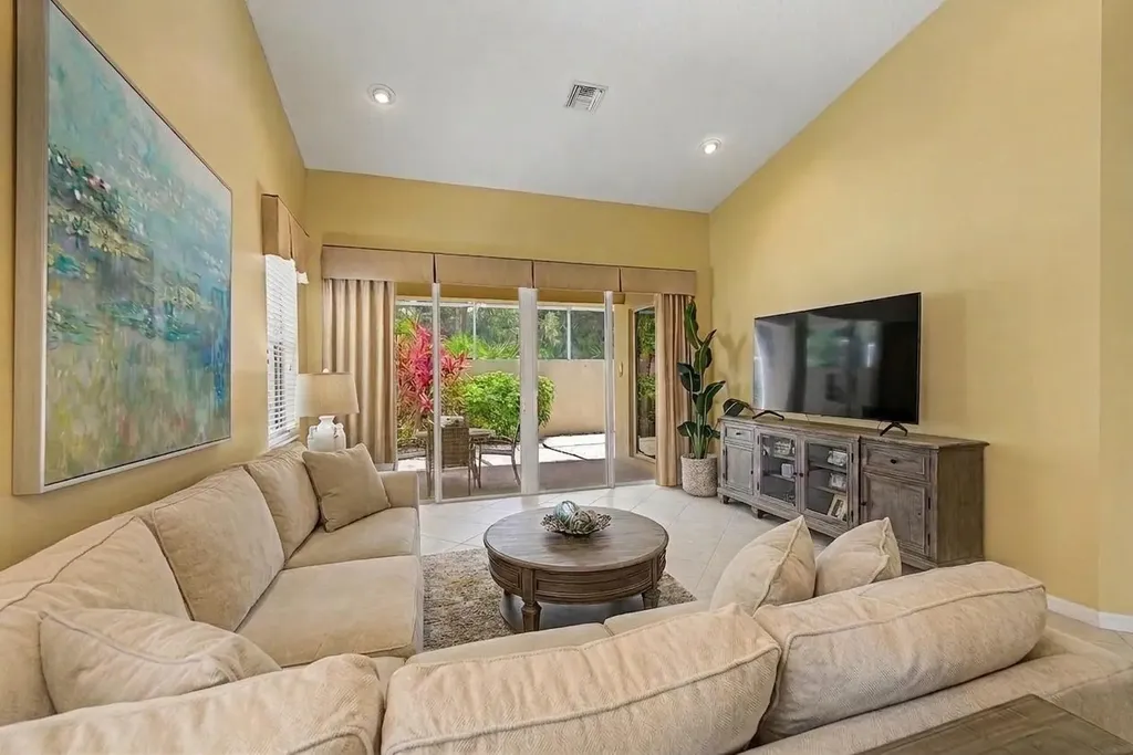 7078 Torrey Pines Circle Port St Lucie FL 34986