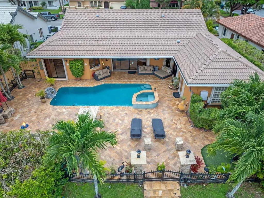 5357 NW 58th Terrace Coral Springs FL 33067