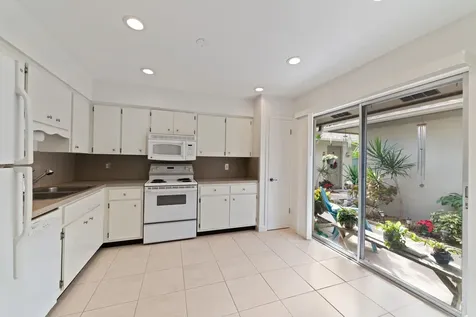 2016 Joy-rene Lane North Palm Beach FL 33408