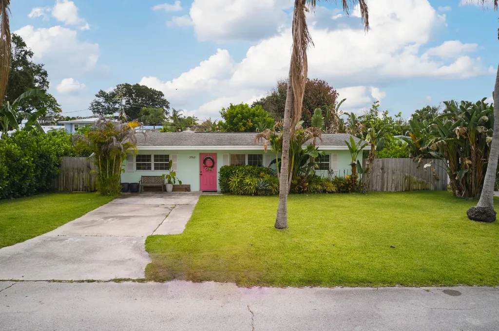 3743 NE Barbara Drive Jensen Beach FL 34957
