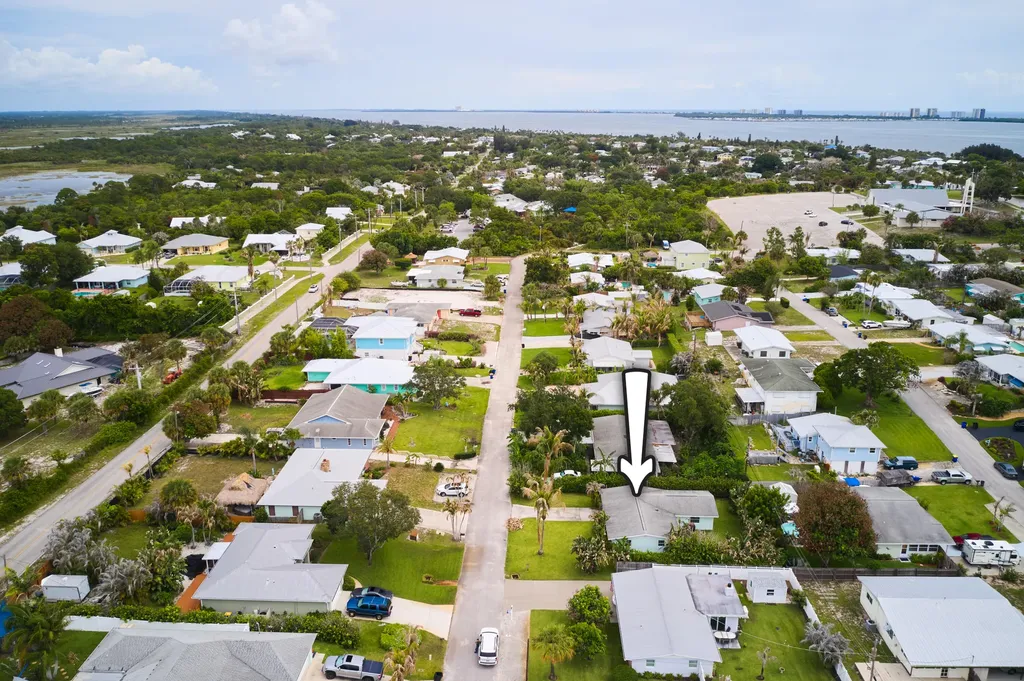 3743 NE Barbara Drive Jensen Beach FL 34957