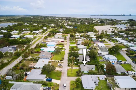 3743 NE Barbara Drive Jensen Beach FL 34957