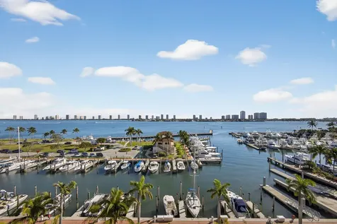 220 Lake Shore Drive Lake Park FL 33403