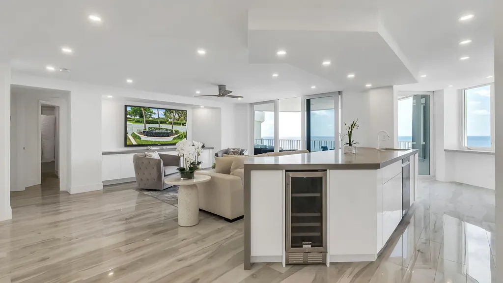 550 S Ocean Boulevard Boca Raton FL 33432