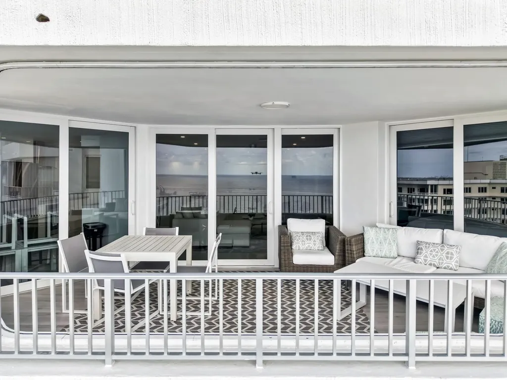 550 S Ocean Boulevard Boca Raton FL 33432