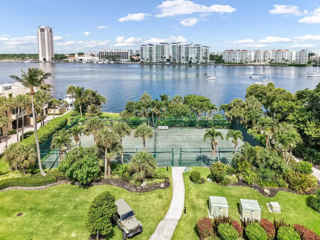 550 S Ocean Boulevard Boca Raton FL 33432