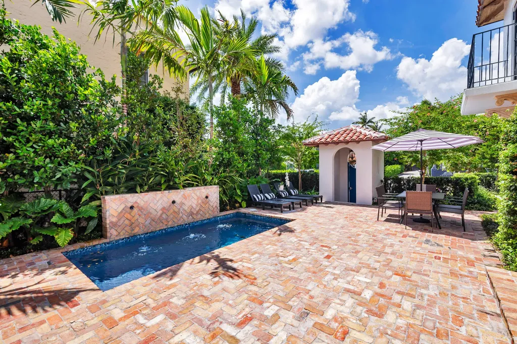 201 Murray Road West Palm Beach FL 33405