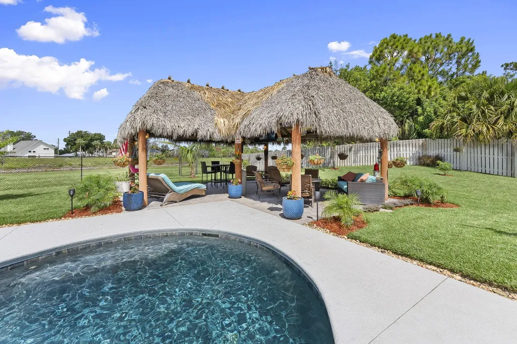 2091 SW Hobby Court Port St Lucie FL 34953