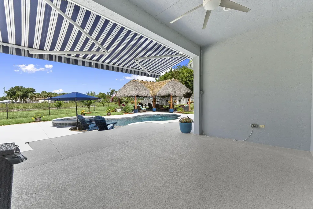 2091 SW Hobby Court Port St Lucie FL 34953