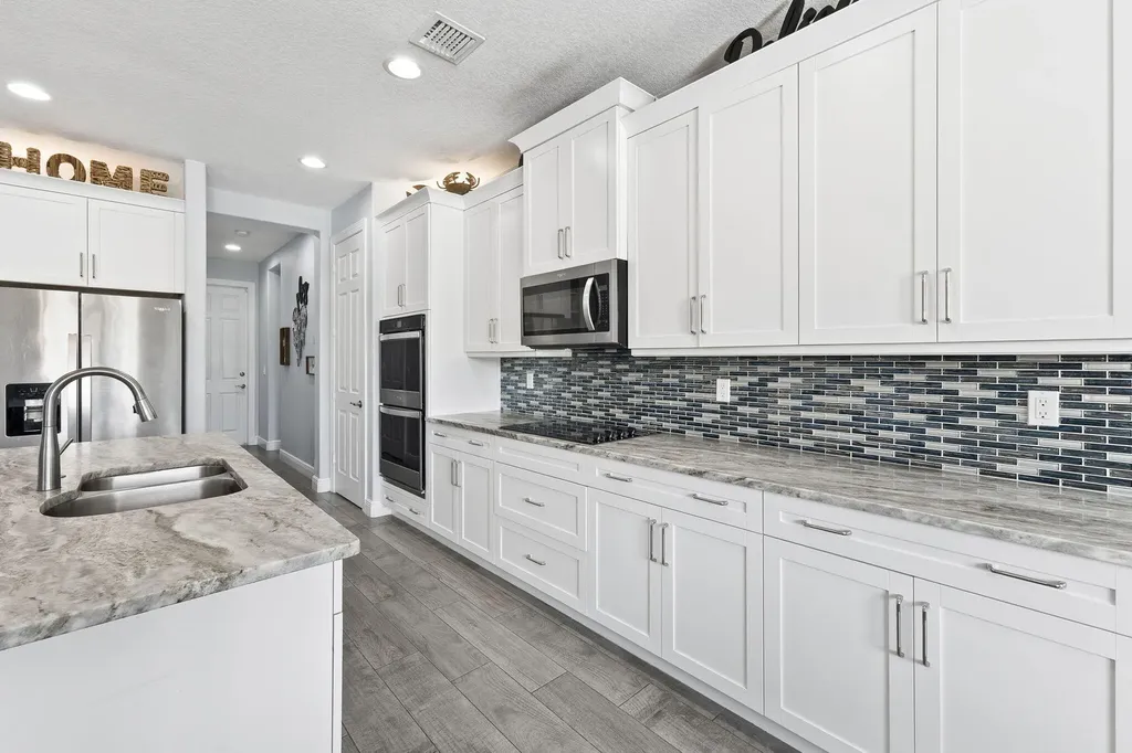 2091 SW Hobby Court Port St Lucie FL 34953