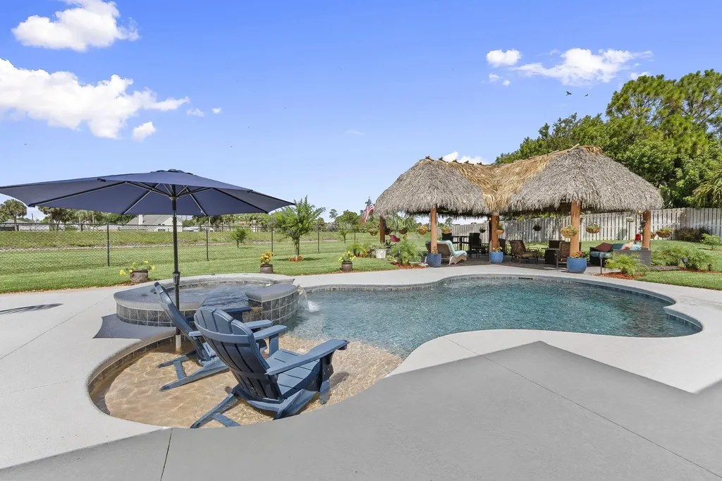 2091 SW Hobby Court Port St Lucie FL 34953