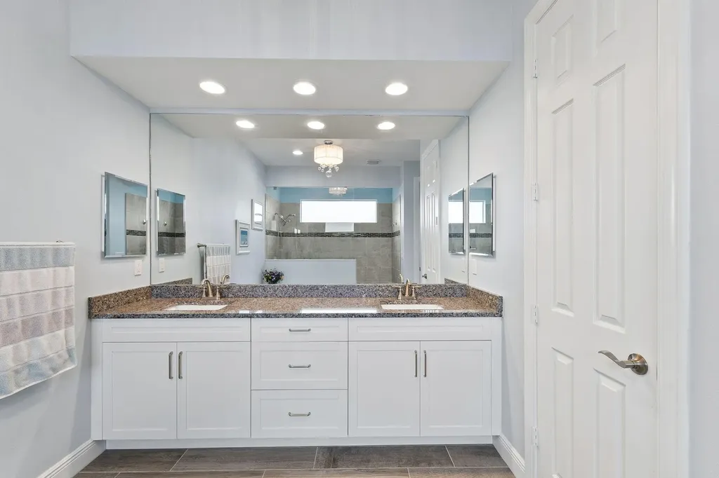 2091 SW Hobby Court Port St Lucie FL 34953