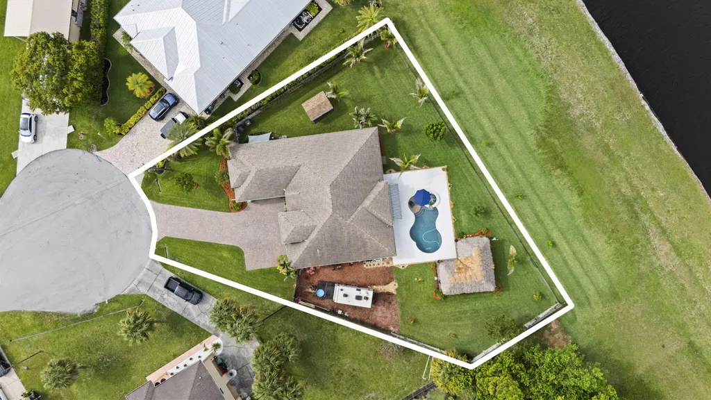 2091 SW Hobby Court Port St Lucie FL 34953