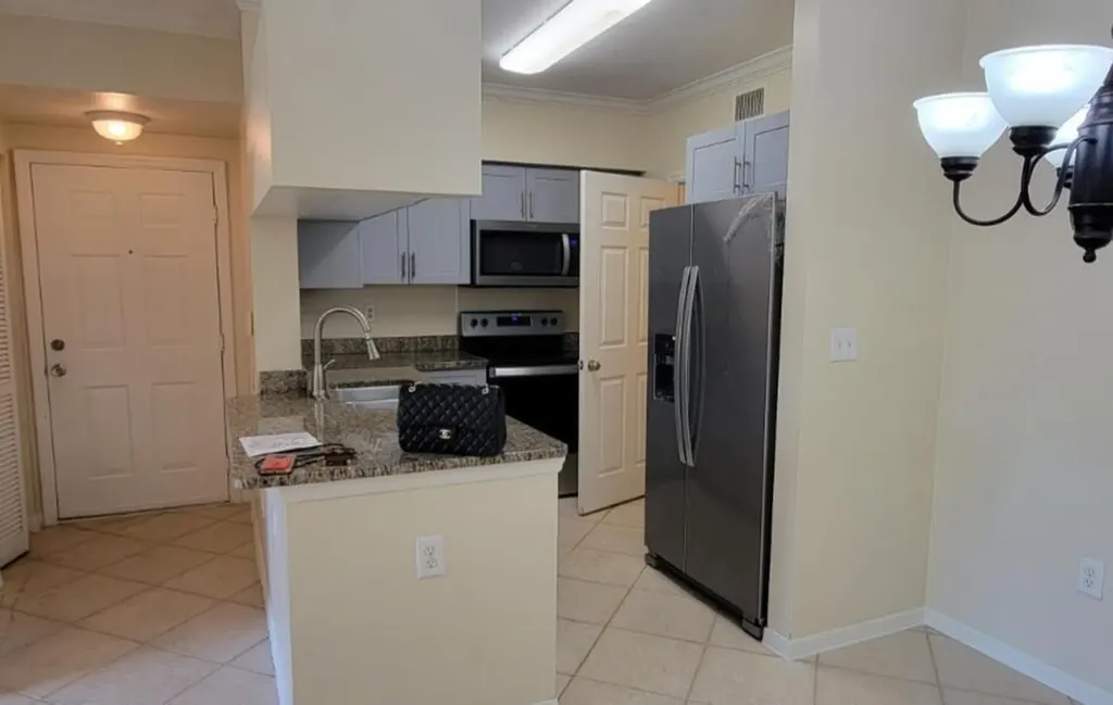 6533 Emerald Dunes Drive West Palm Beach FL 33411