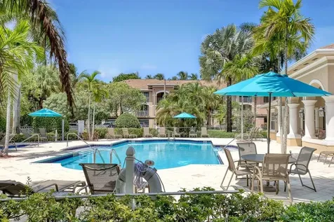 6533 Emerald Dunes Drive West Palm Beach FL 33411