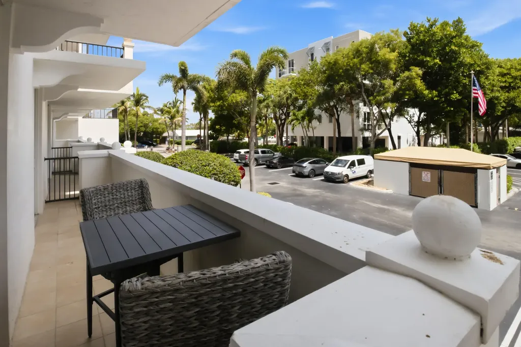 191 SE 20th Avenue Deerfield Beach FL 33441