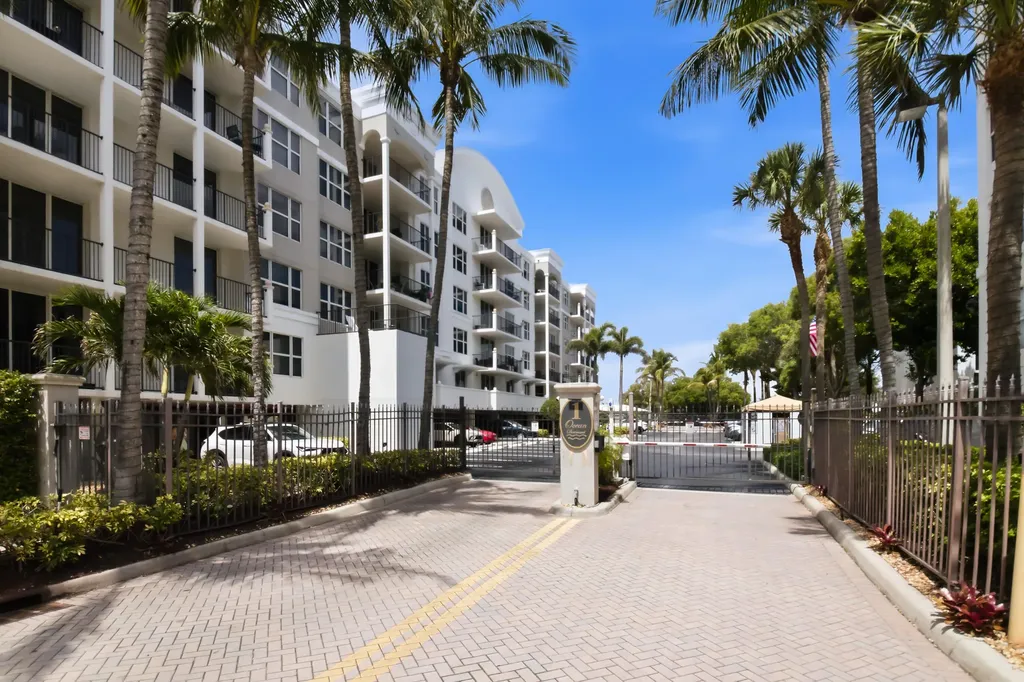 191 SE 20th Avenue Deerfield Beach FL 33441